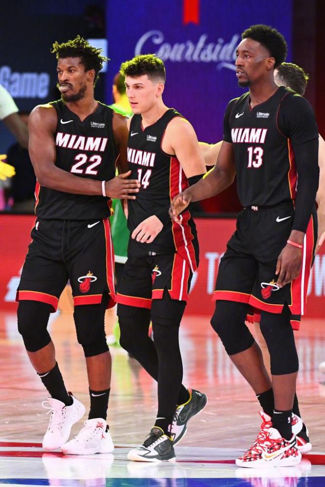 错位则直接 错位则直接